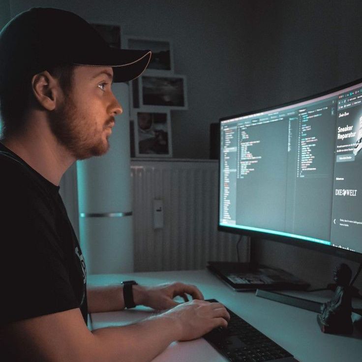 Студенты Solar Stiq учатся онлайн